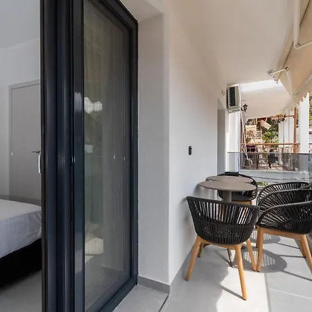 Daire Sithoniars Luxury 1st Floor With Seaview